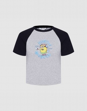 Urban Revivo Minions Raglan Kadın Tişört Gri | DTS1883YU