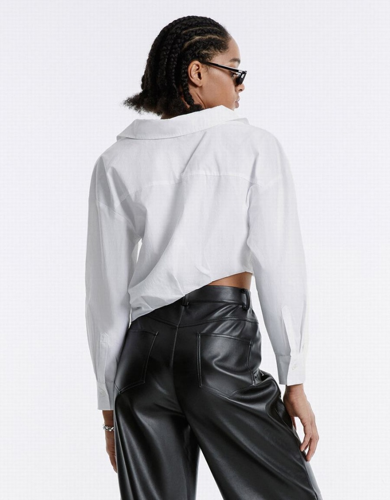 Urban Revivo Asymmetrical Cropped Kadın Gömlek Beyaz | NRN293EE