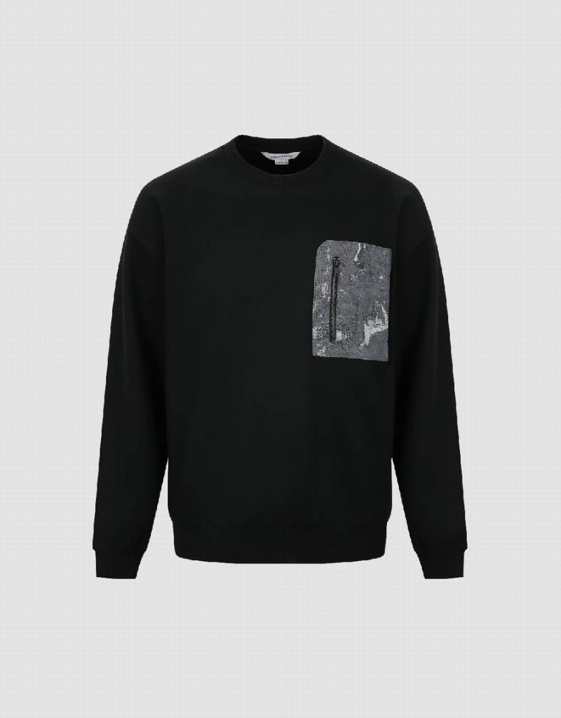 Urban Revivo Crew Neck With Zipped Pocket Erkek Tişörtü Siyah | ASA229KQ