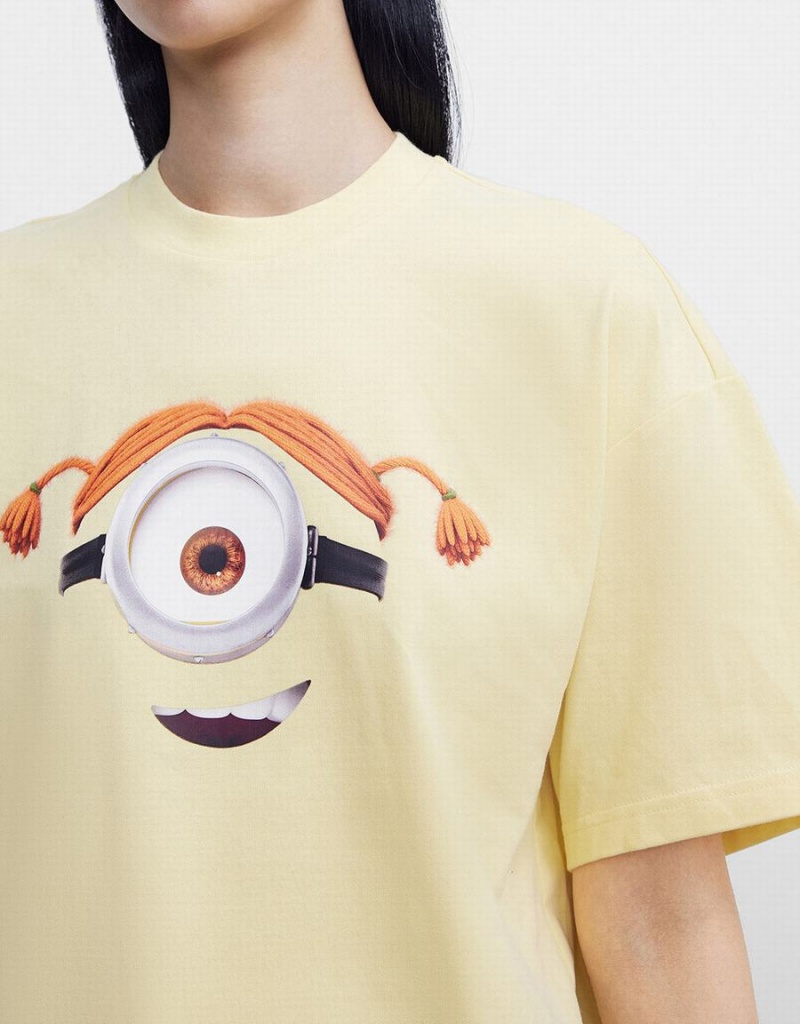 Urban Revivo Minions Kadın Tişört Sarı | RCD2776BM